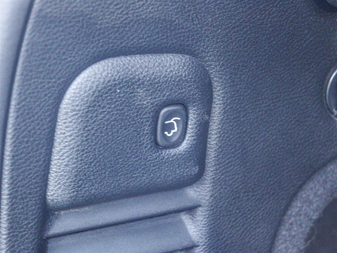 2018 Jeep Grand Cherokee Overland DIESEL LEATHER SUNROOF NAVI Photo