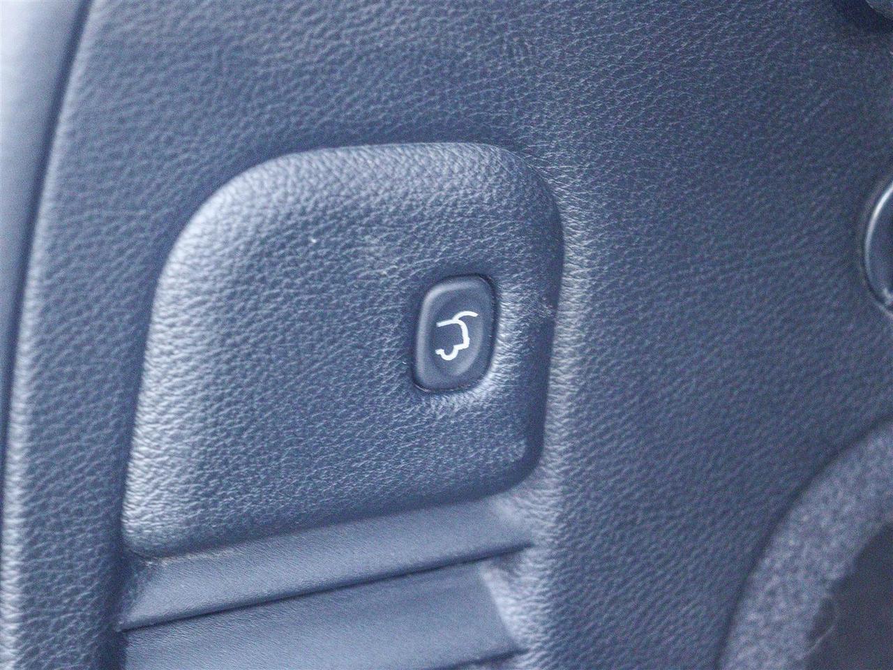 2018 Jeep Grand Cherokee Overland DIESEL LEATHER SUNROOF NAVI Photo