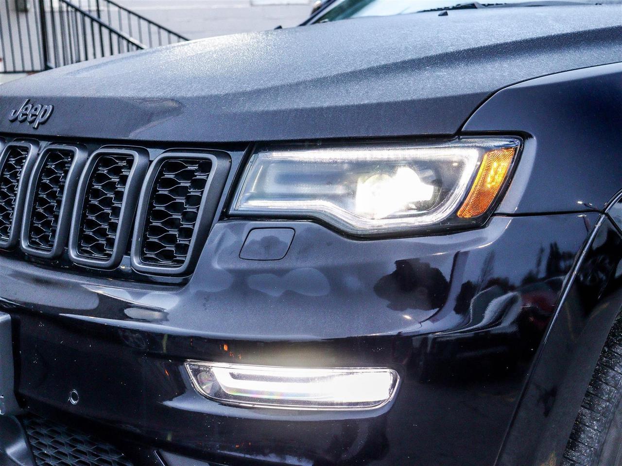 2018 Jeep Grand Cherokee Overland DIESEL LEATHER SUNROOF NAVI Photo