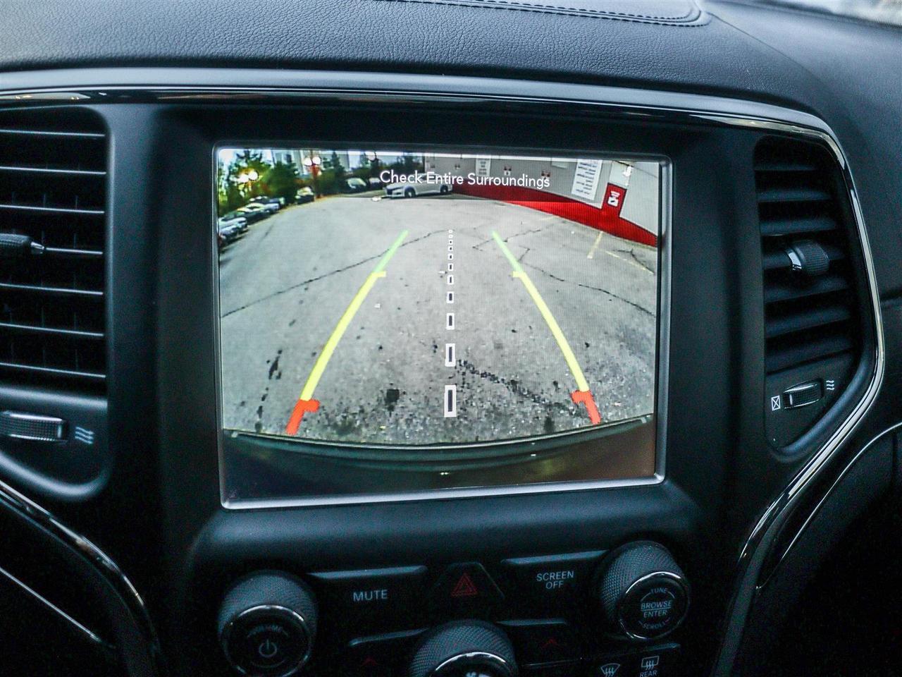 2018 Jeep Grand Cherokee Overland DIESEL LEATHER SUNROOF NAVI Photo