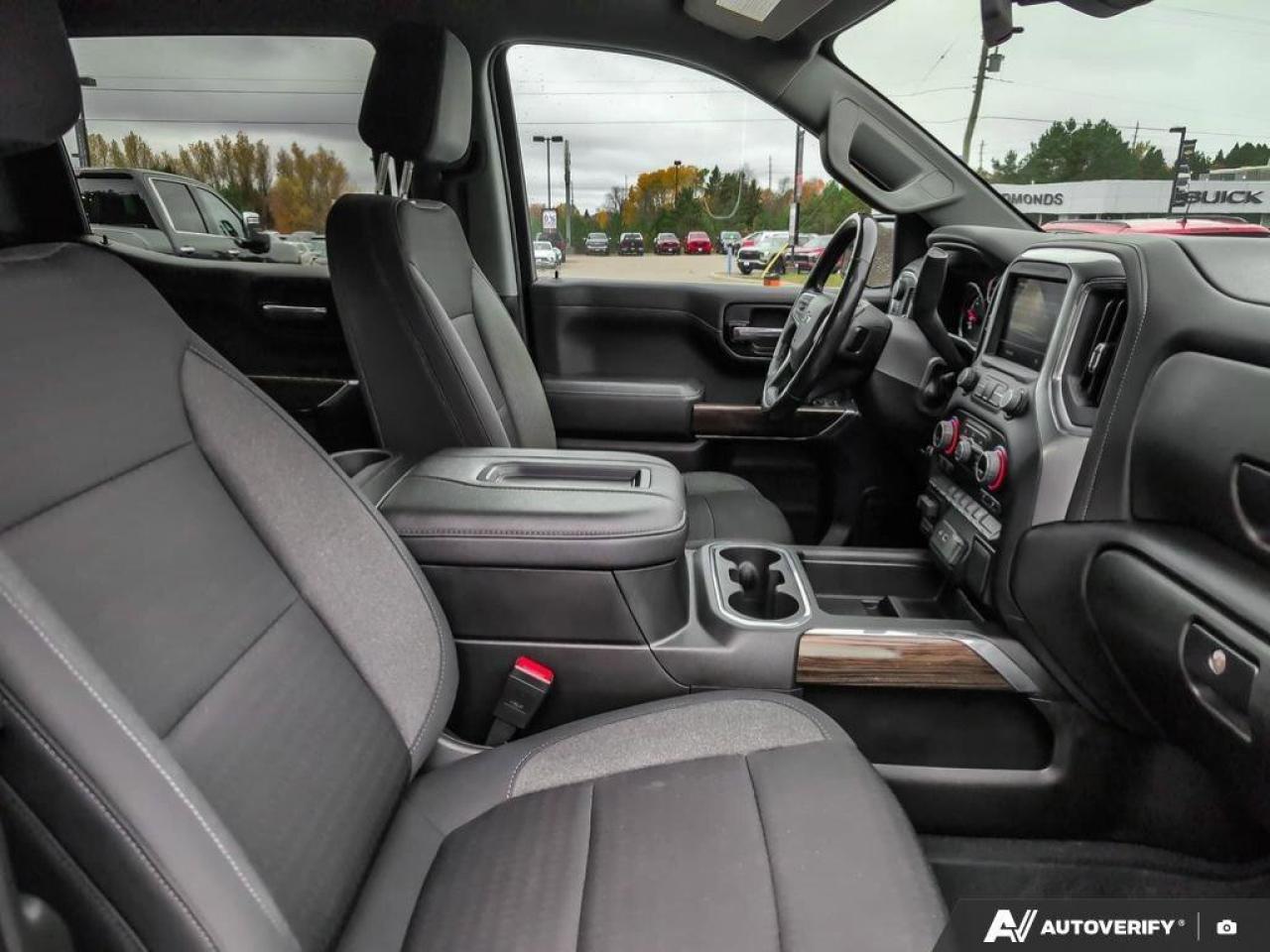 2021 Chevrolet Silverado 1500 RSTOne Owner   Heated Seats   Trailer Brake Contro Photo