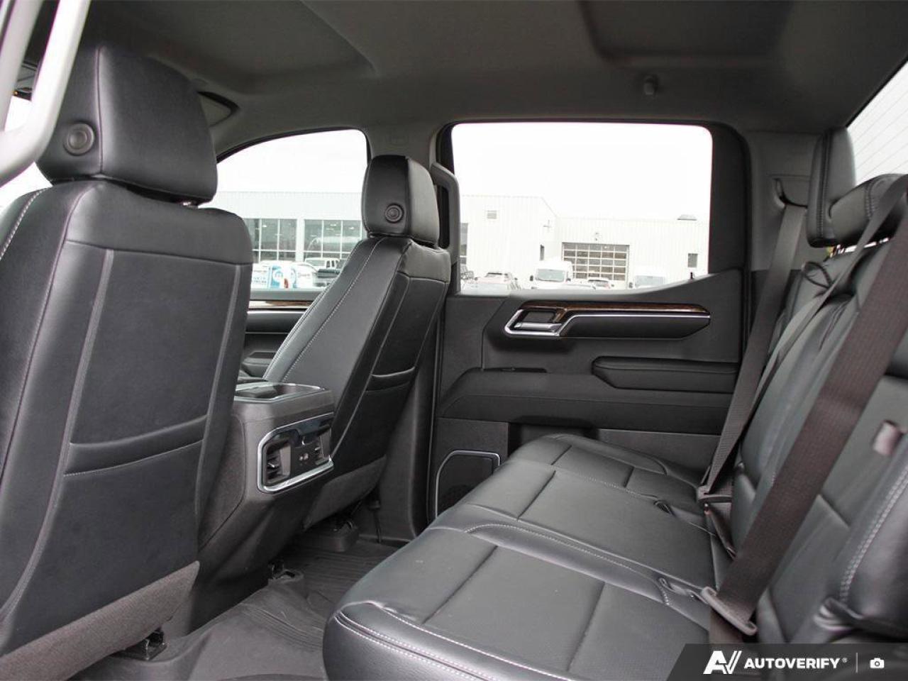 2023 GMC Sierra 1500 ElevationELEVATION X31, CREW, 4X4, 5.3L, HEATED CL Photo