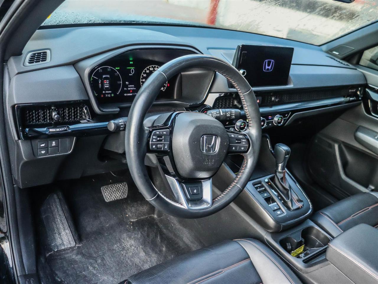 2024 Honda CR-V Touring HYBRID AWD LEATHER NAVI SUNROOF Photo