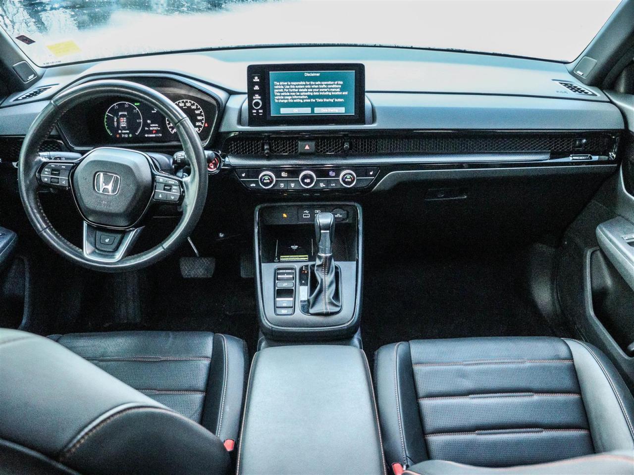 2024 Honda CR-V Touring HYBRID AWD LEATHER NAVI SUNROOF Photo