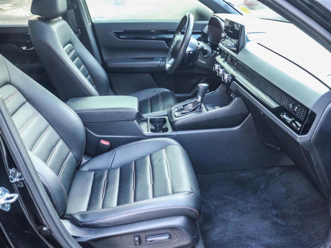 2024 Honda CR-V Touring HYBRID AWD LEATHER NAVI SUNROOF Photo