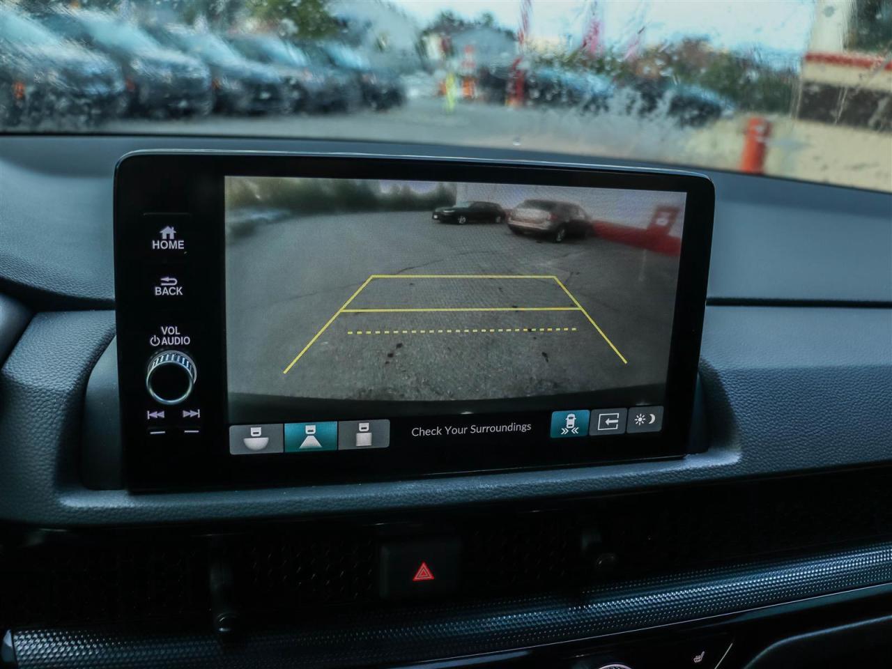 2024 Honda CR-V Touring HYBRID AWD LEATHER NAVI SUNROOF Photo