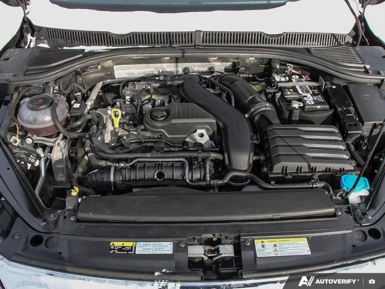 2023 Volkswagen Jetta HighlineONE-OWNER, ACCIDENT-FREE, SUNROOF, HTD + C Photo