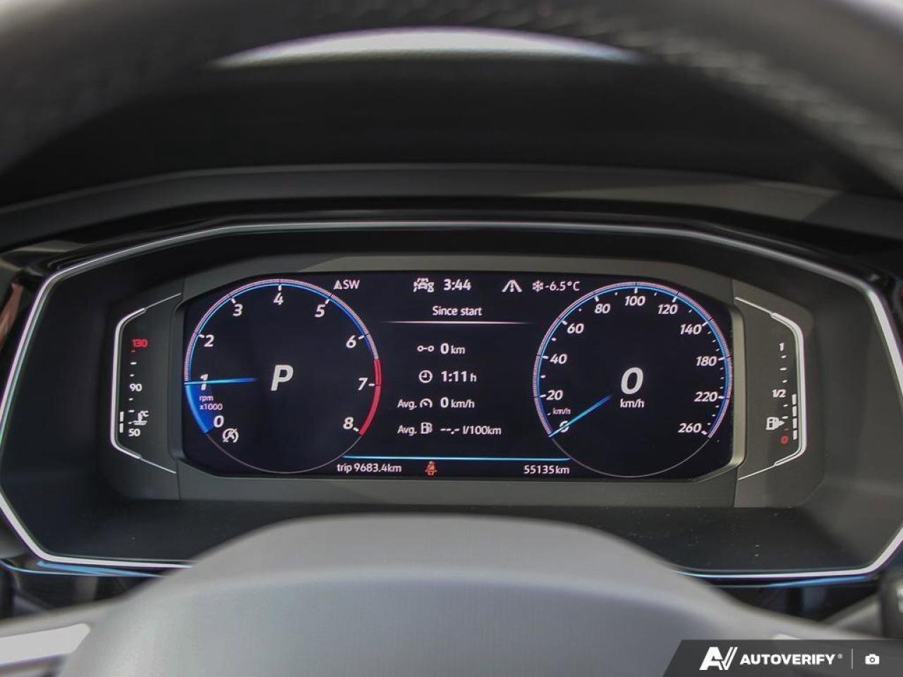 2023 Volkswagen Jetta HighlineONE-OWNER, ACCIDENT-FREE, SUNROOF, HTD + C Photo