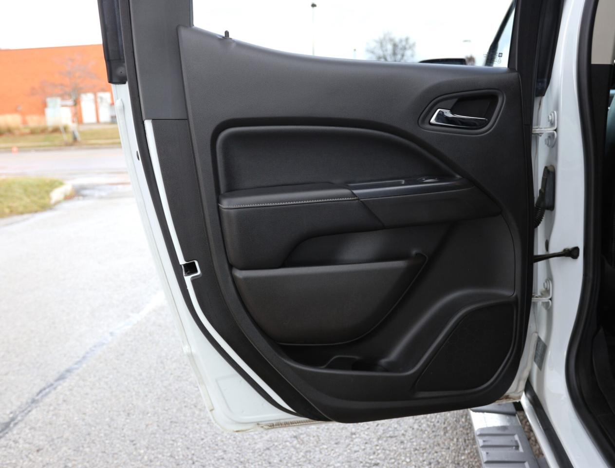 2019 GMC Canyon DENALI-CREWCAB-4WD-R STARTER/NAV/LEATHER/B CAM/CAR Photo