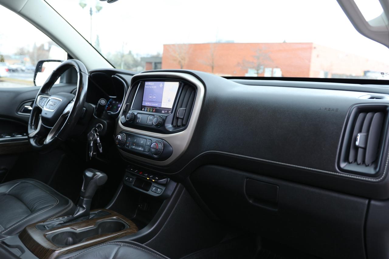 2019 GMC Canyon DENALI-CREWCAB-4WD-R STARTER/NAV/LEATHER/B CAM/CAR Photo