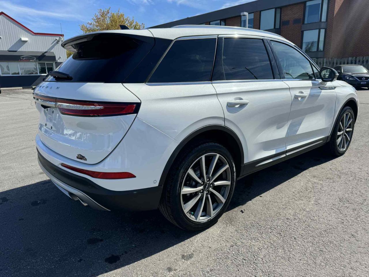 2020 Lincoln Corsair Reserve AWD Photo4