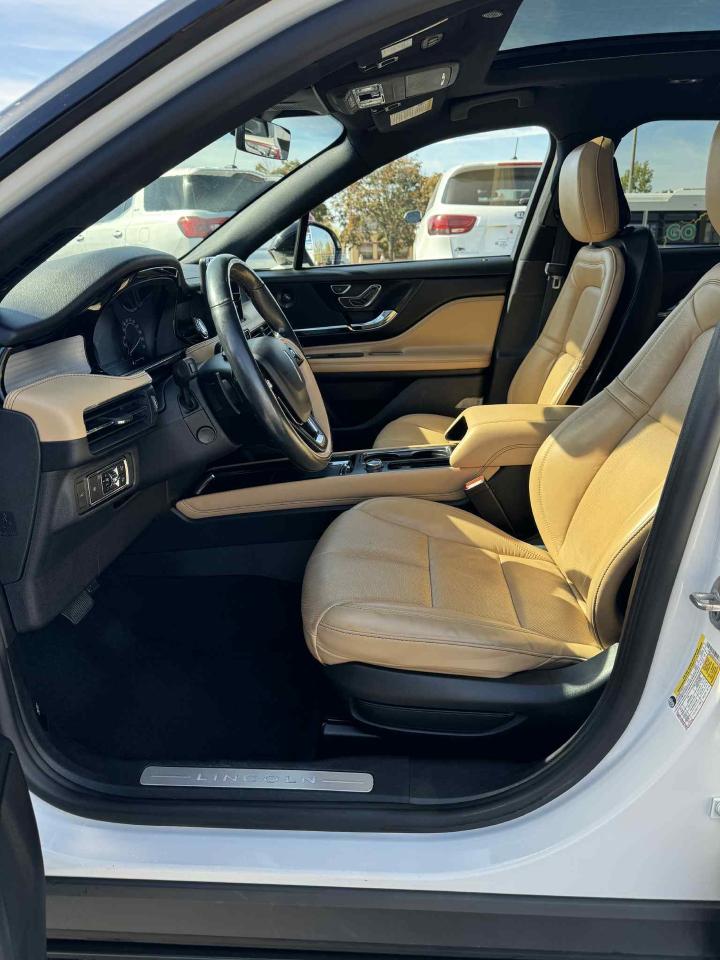 2020 Lincoln Corsair Reserve AWD Photo