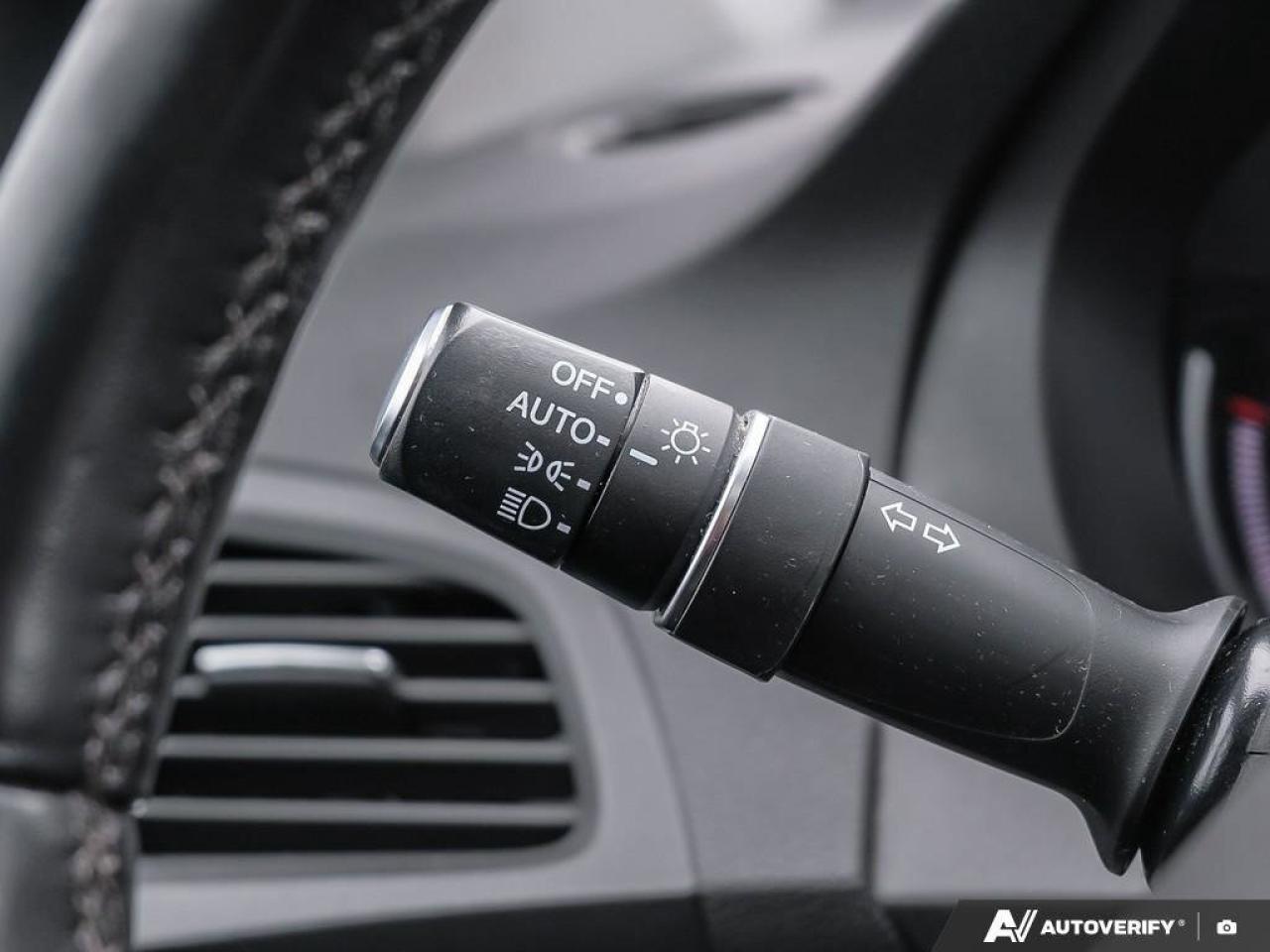 2017 Acura MDX Technology Package3.5L,SH-AWD, NAV, SUNROOF, DVD/E Photo