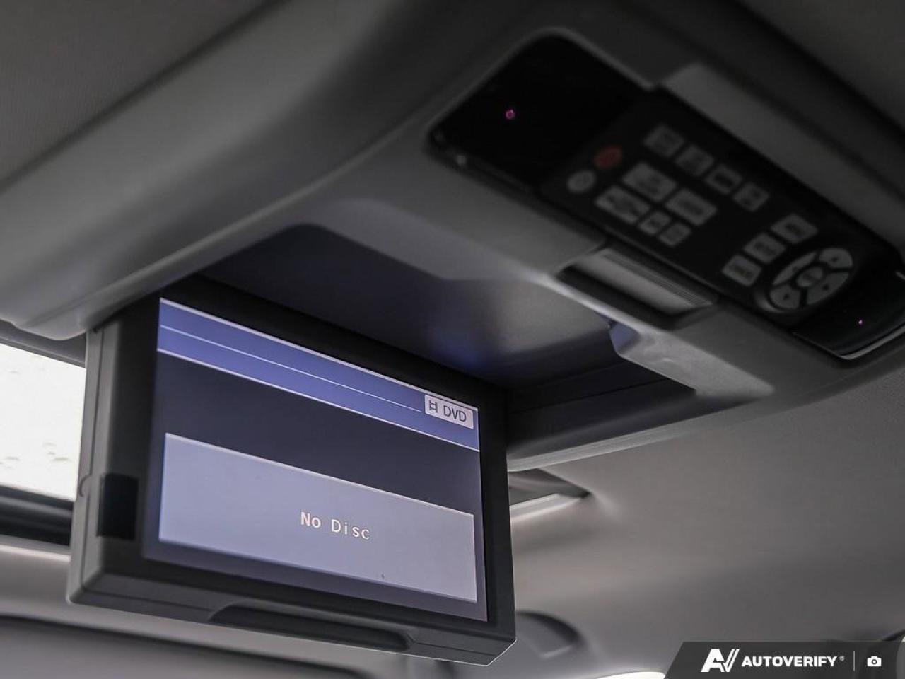 2017 Acura MDX Technology Package3.5L,SH-AWD, NAV, SUNROOF, DVD/E Photo