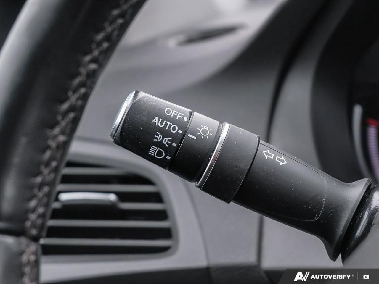 2017 Acura MDX Technology Package3.5L,SH-AWD, NAV, SUNROOF, DVD/E Photo