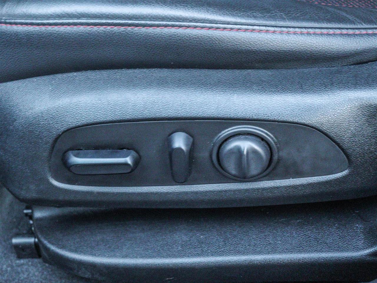 2020 Chevrolet Blazer RS HEATED/COOLED LEATHER BACKUP CAM Photo