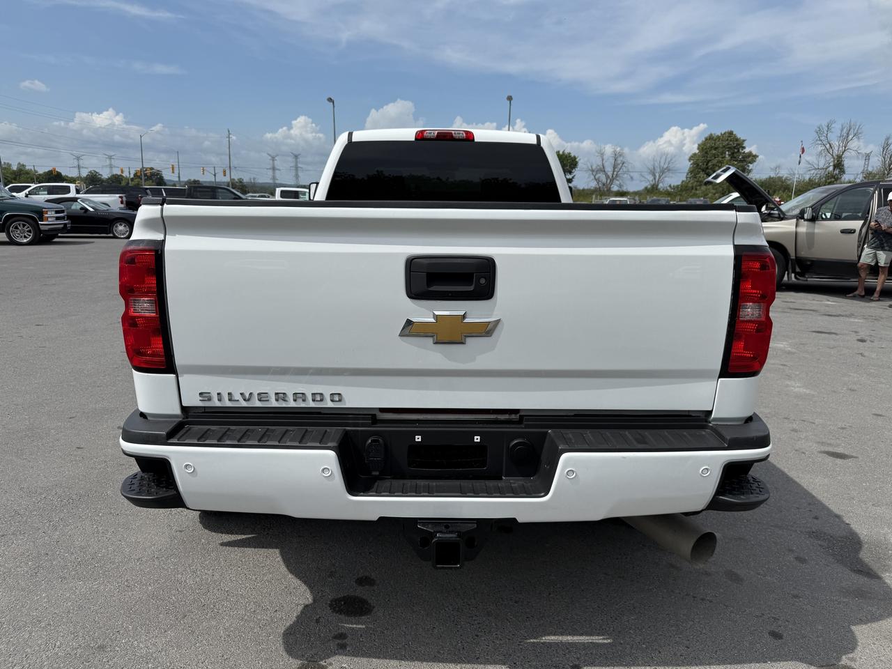2017 Chevrolet Silverado 3500HD LT DUALLY DURAMAX Photo