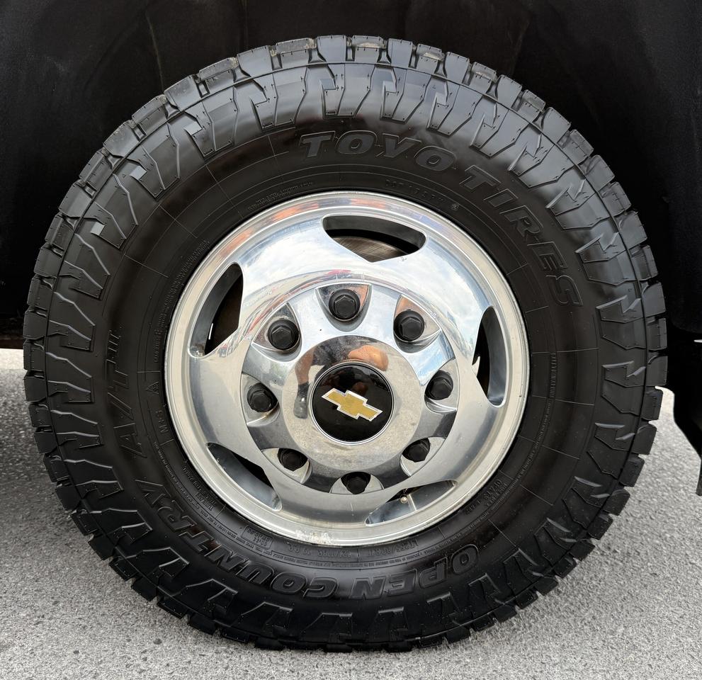 2017 Chevrolet Silverado 3500HD LT DUALLY DURAMAX Photo