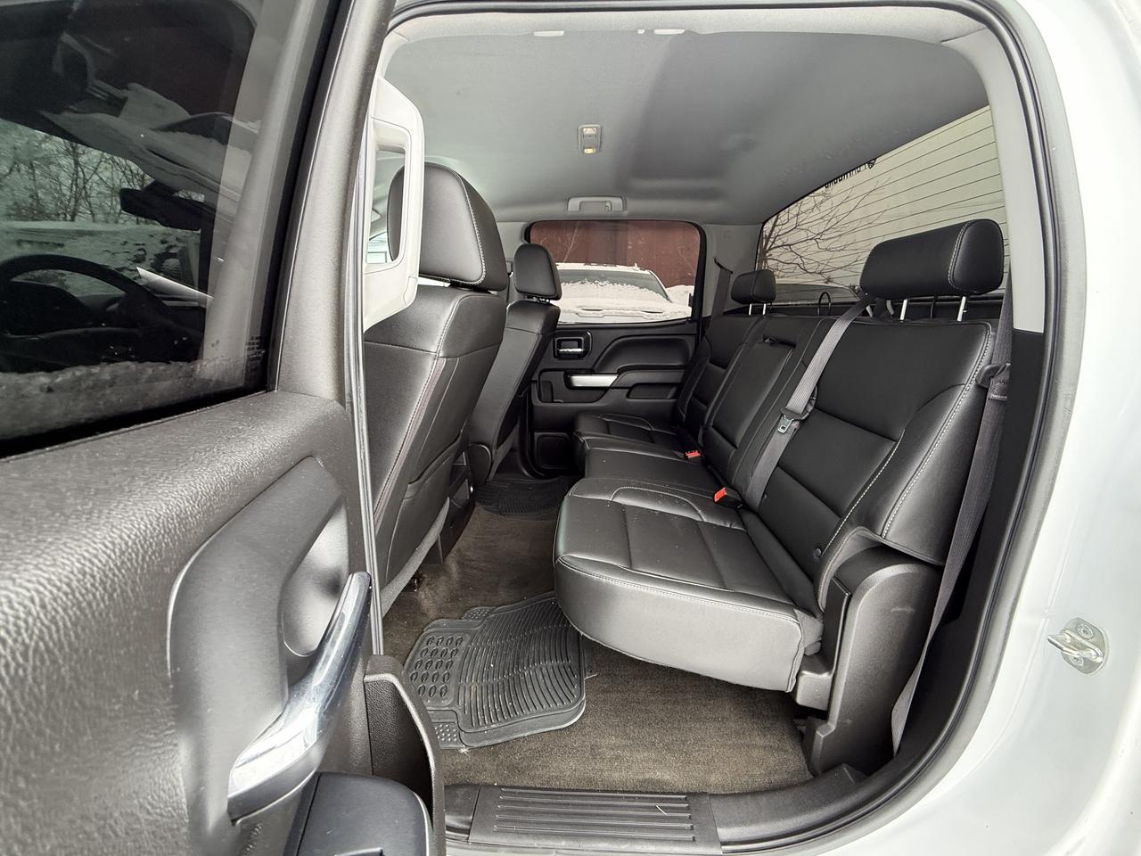 2017 Chevrolet Silverado 3500HD LT DUALLY DURAMAX Photo