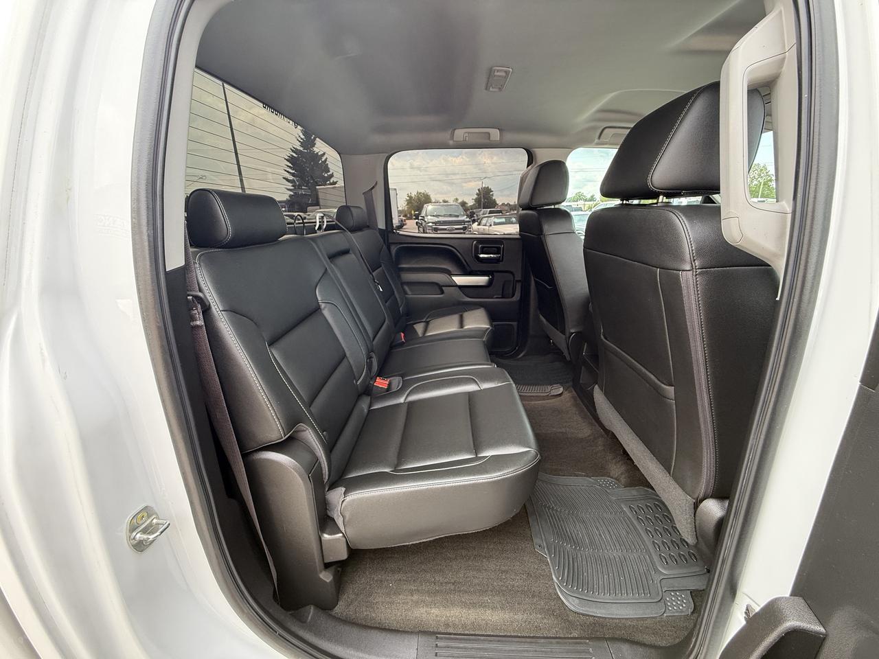 2017 Chevrolet Silverado 3500HD LT DUALLY DURAMAX Photo