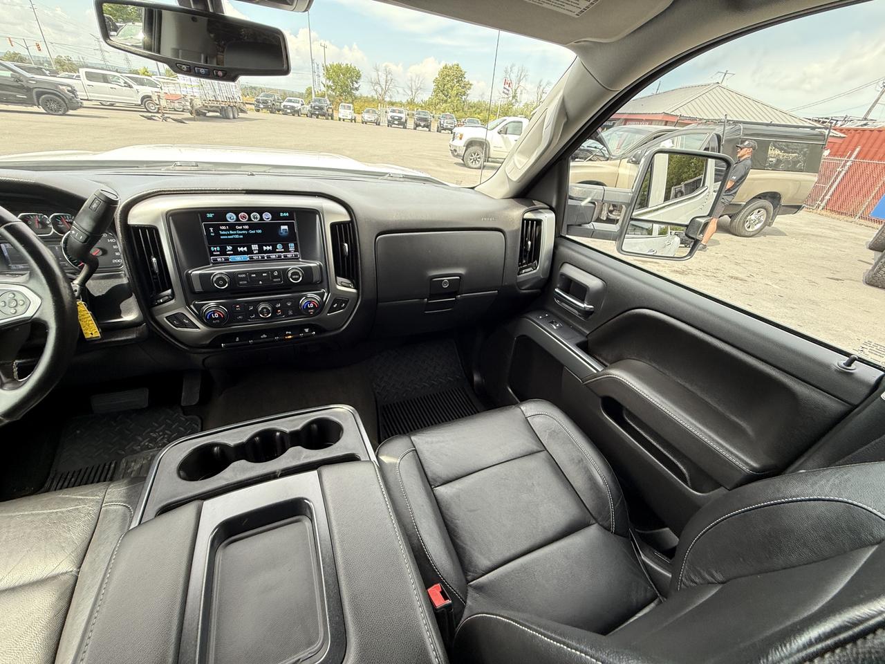 2017 Chevrolet Silverado 3500HD LT DUALLY DURAMAX Photo