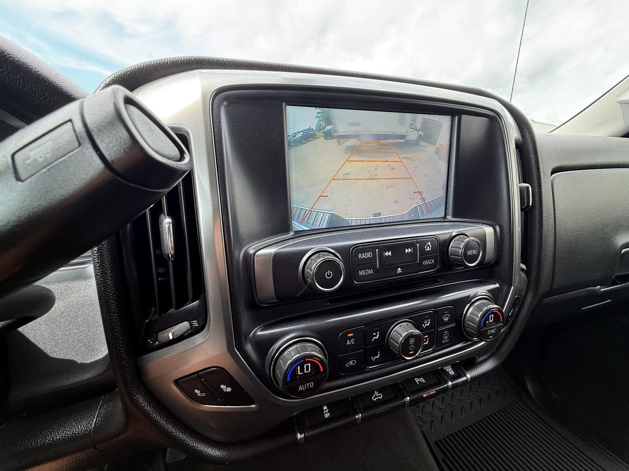 2017 Chevrolet Silverado 3500HD LT DUALLY DURAMAX Photo