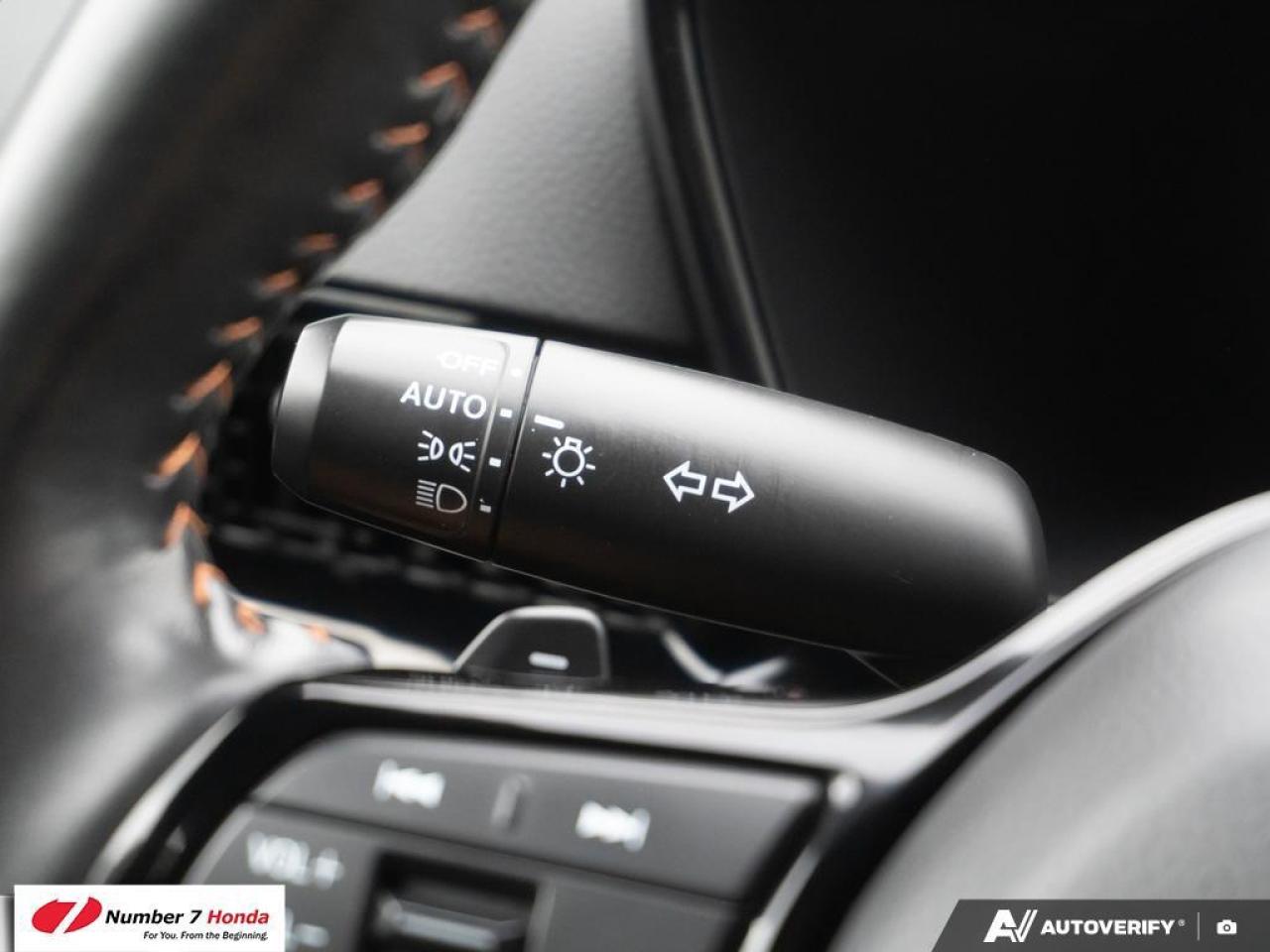 2024 Honda CR-V Hybrid Touring *EXTENDED FACTORY WARRANTY*ONE OWNER Photo