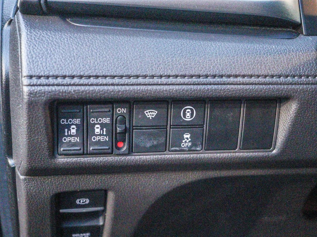 2022 Honda Odyssey EX W/ REAR ENTERTAINMENT UNIT Photo