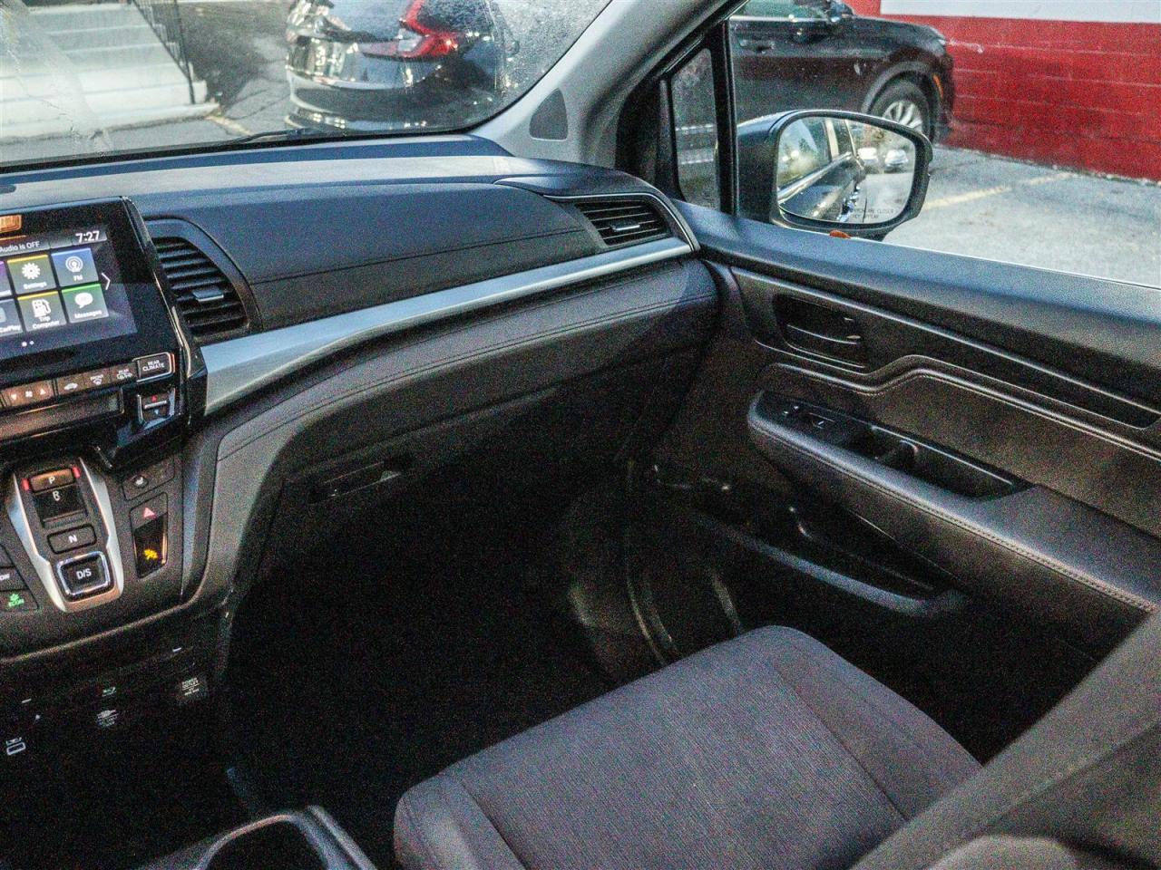 2022 Honda Odyssey EX W/ REAR ENTERTAINMENT UNIT Photo