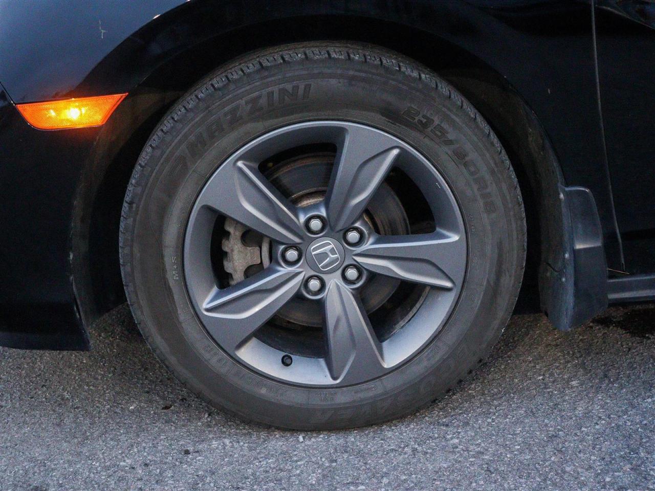 2022 Honda Odyssey EX W/ REAR ENTERTAINMENT UNIT Photo