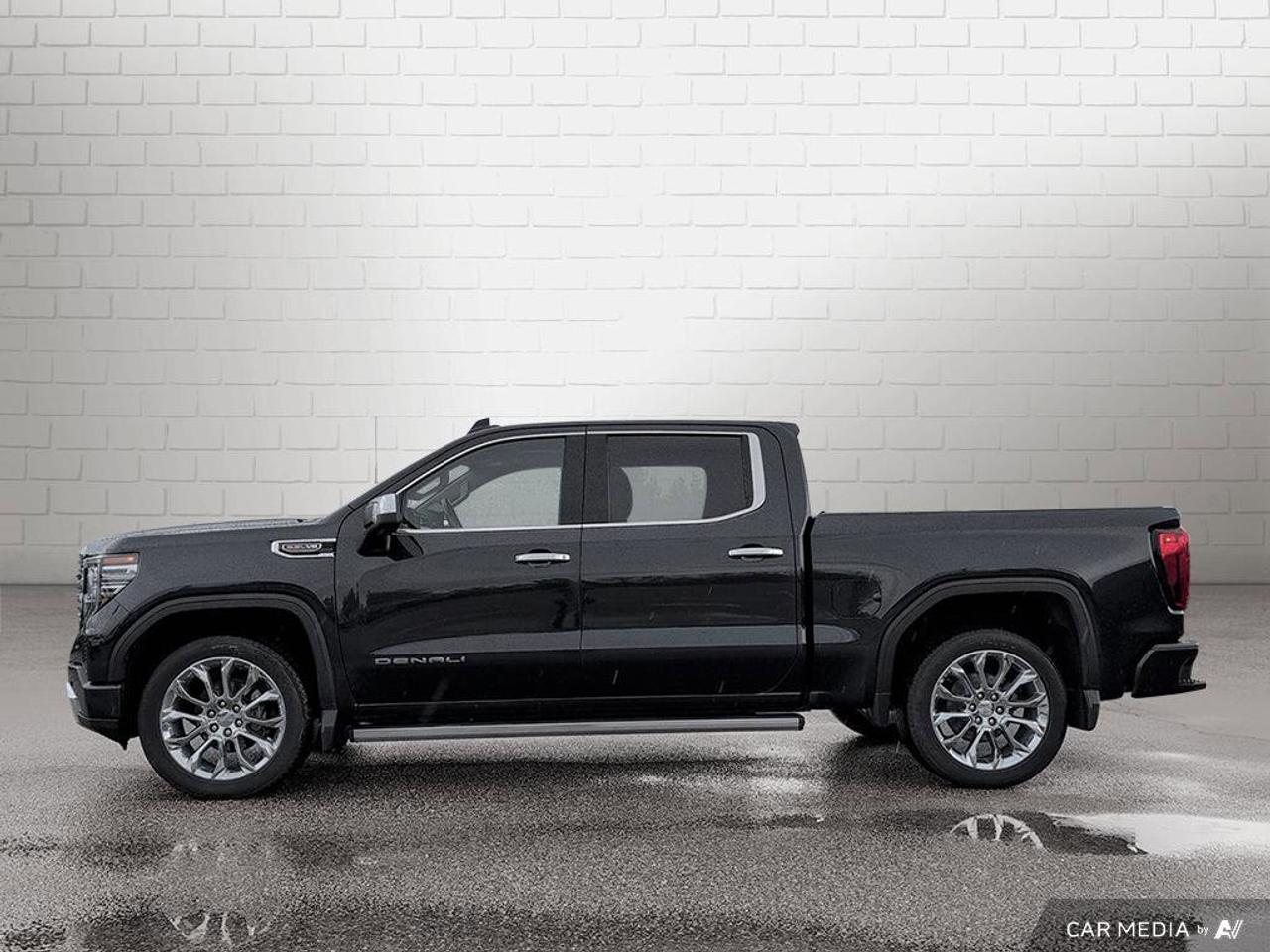 2023 GMC Sierra 1500 DenaliDenali   One Owner   Trailer Brake Controlle Photo