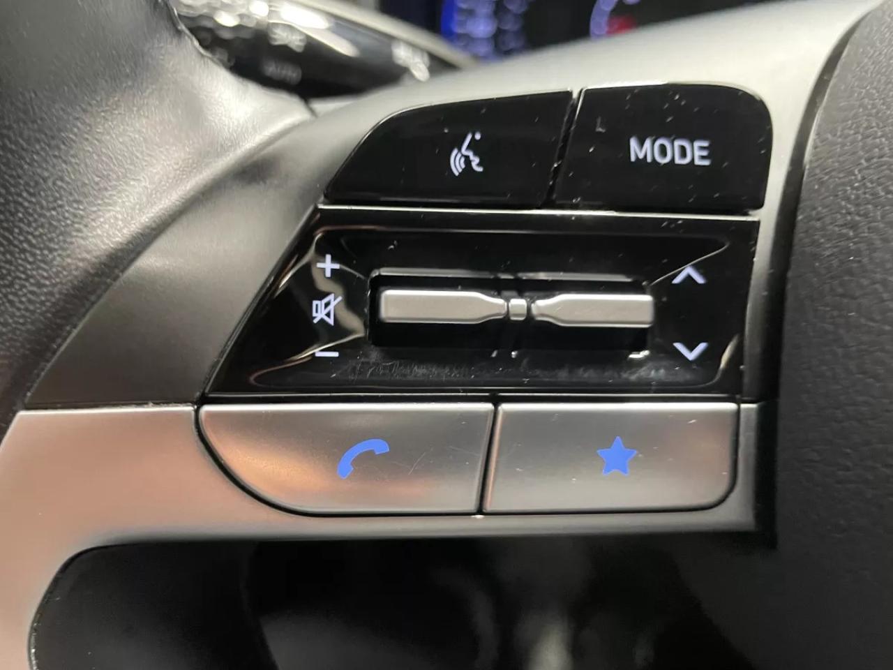 2023 Hyundai Tucson URBAN   ALL WHEEL DRIVE  SUNROOF   HEATED SEATS Photo