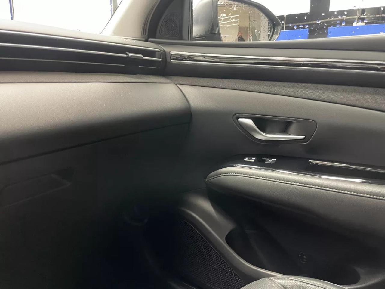 2023 Hyundai Tucson URBAN   ALL WHEEL DRIVE  SUNROOF   HEATED SEATS Photo