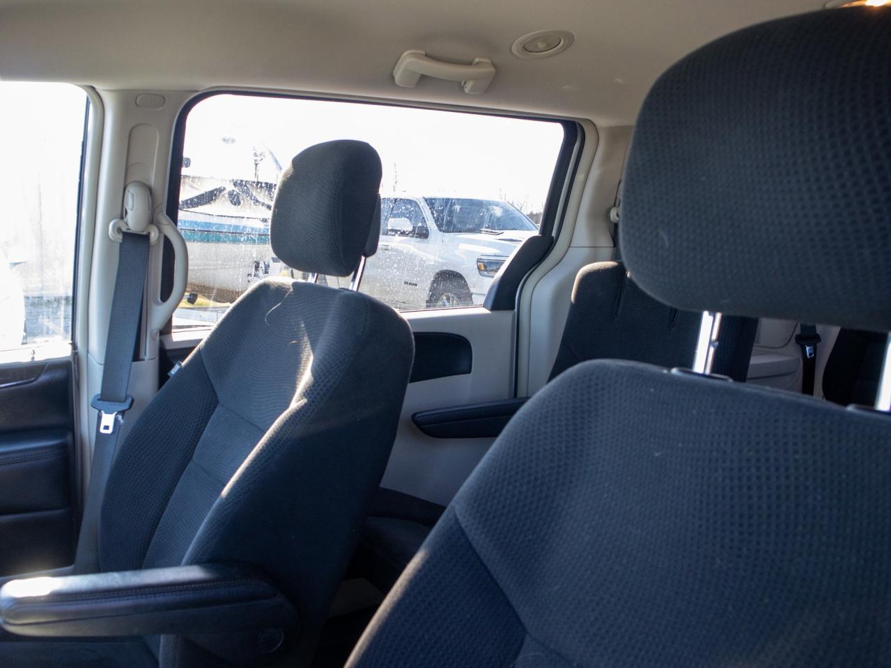 2014 Dodge Grand Caravan Crew - Leather Steering Wheel Seats 7 Photo