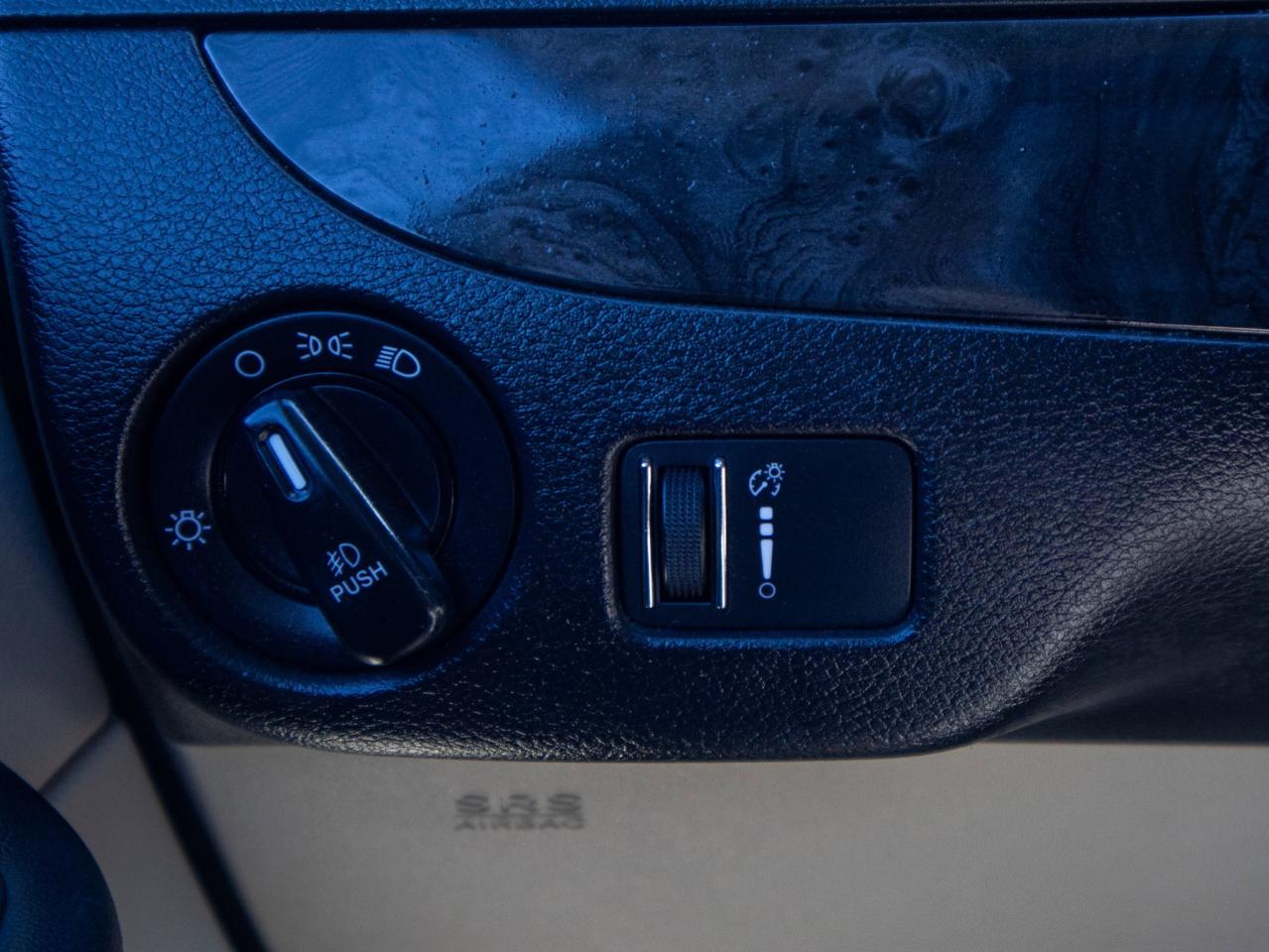 2014 Dodge Grand Caravan Crew - Leather Steering Wheel Seats 7 Photo