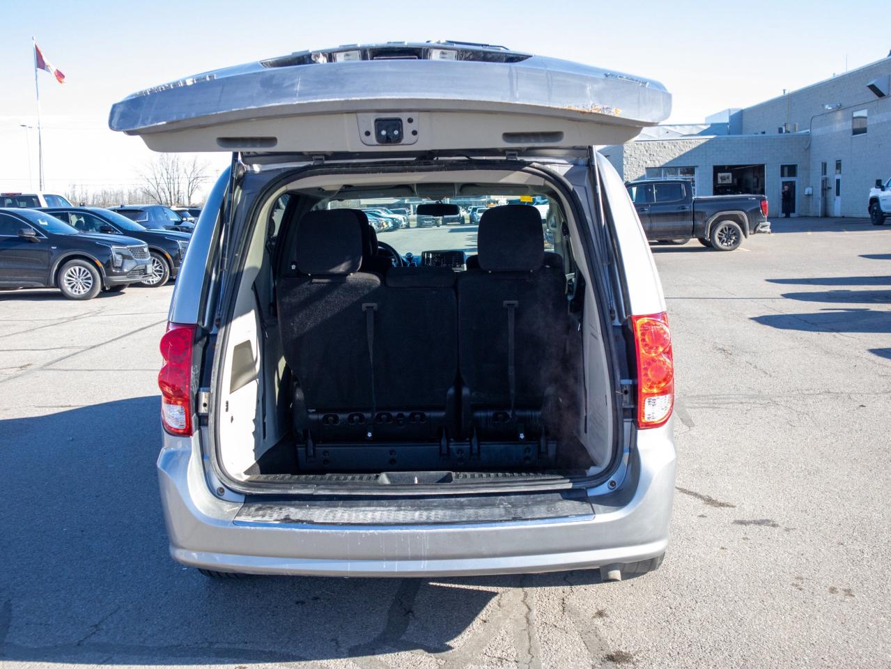 2014 Dodge Grand Caravan Crew - Leather Steering Wheel Seats 7 Photo