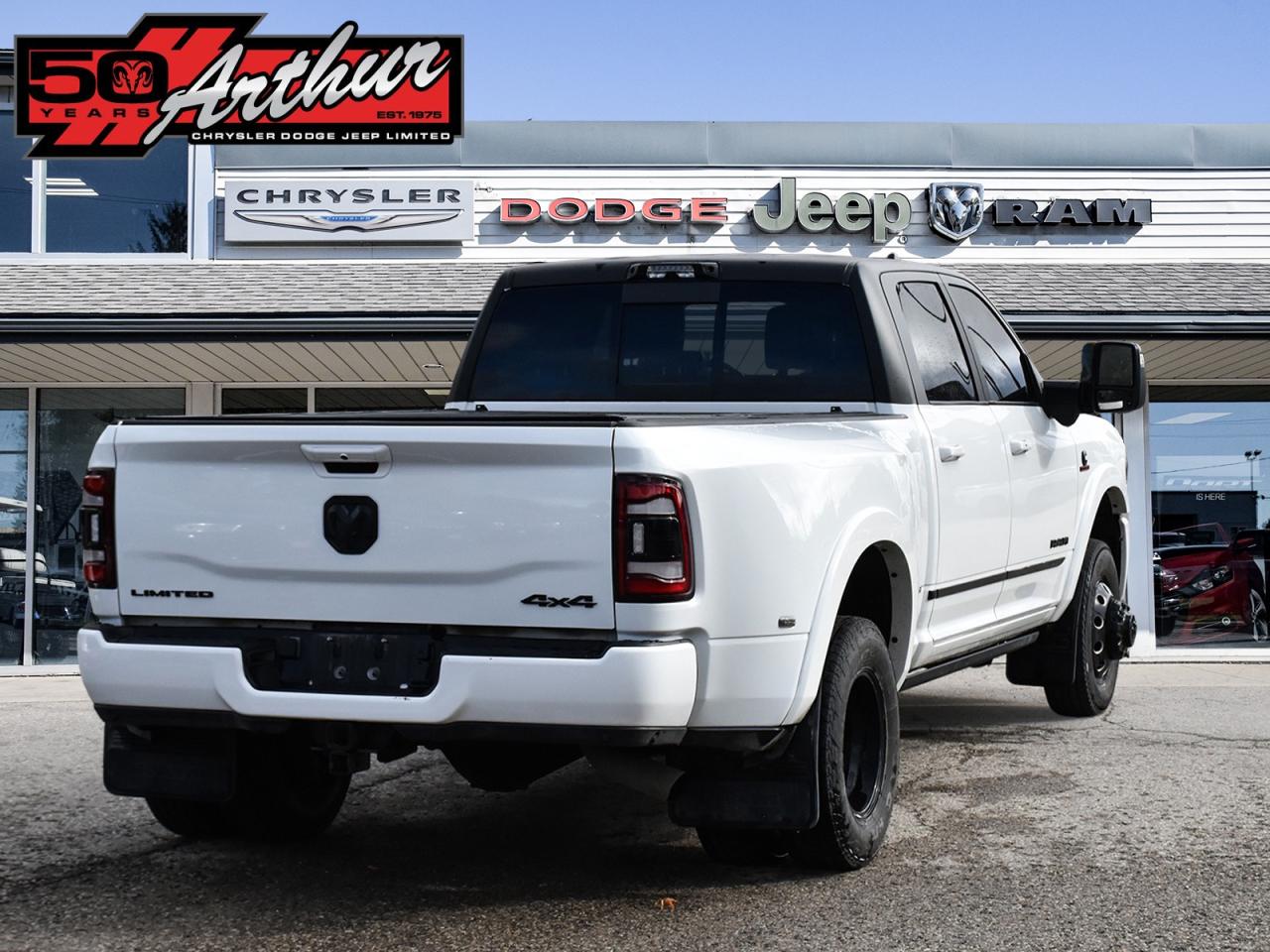 2024 RAM 3500 LIMITED CREW CAB NIGHT EDITION 4X4 Photo3