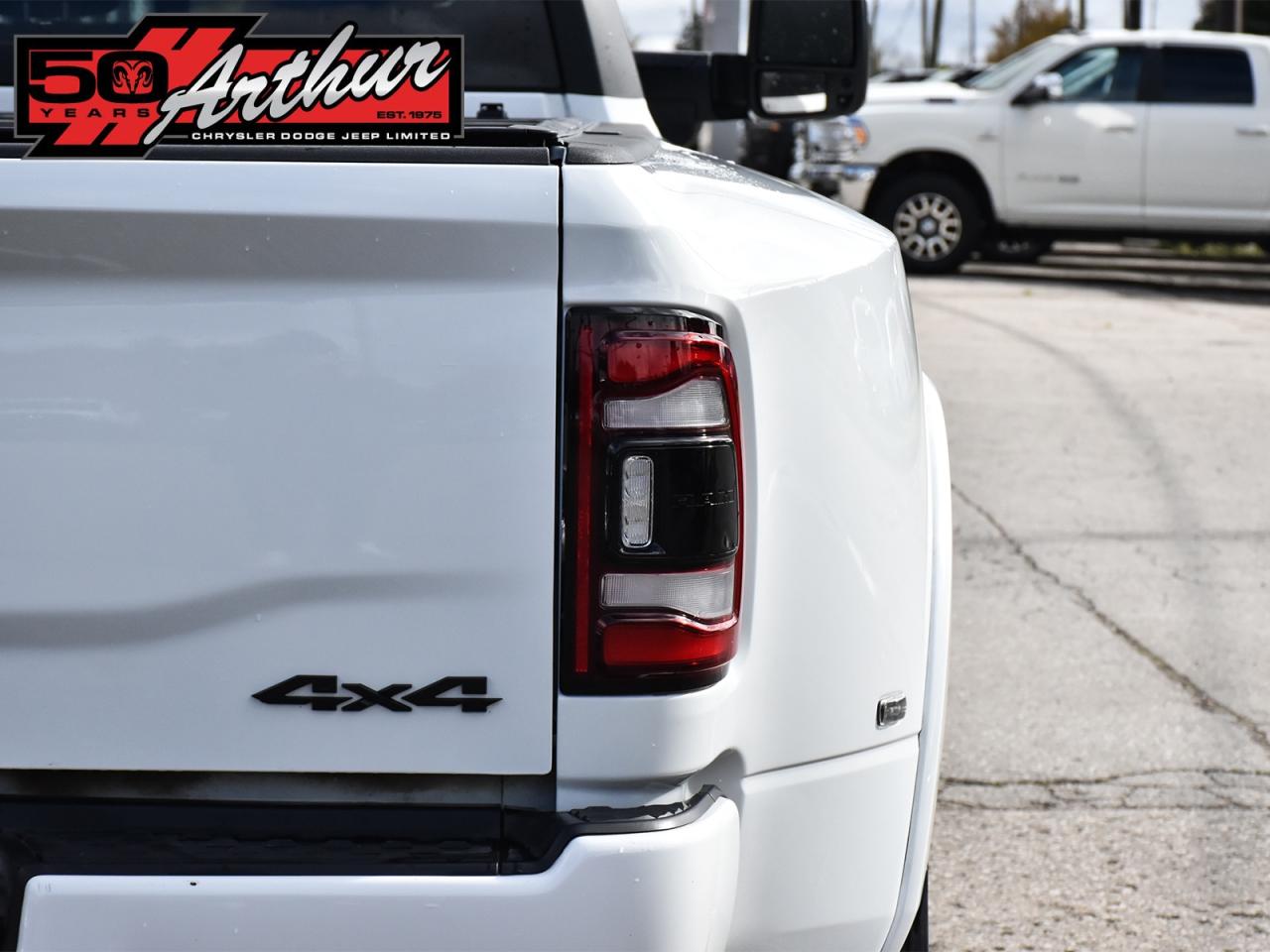 2024 RAM 3500 LIMITED CREW CAB NIGHT EDITION 4X4 Photo