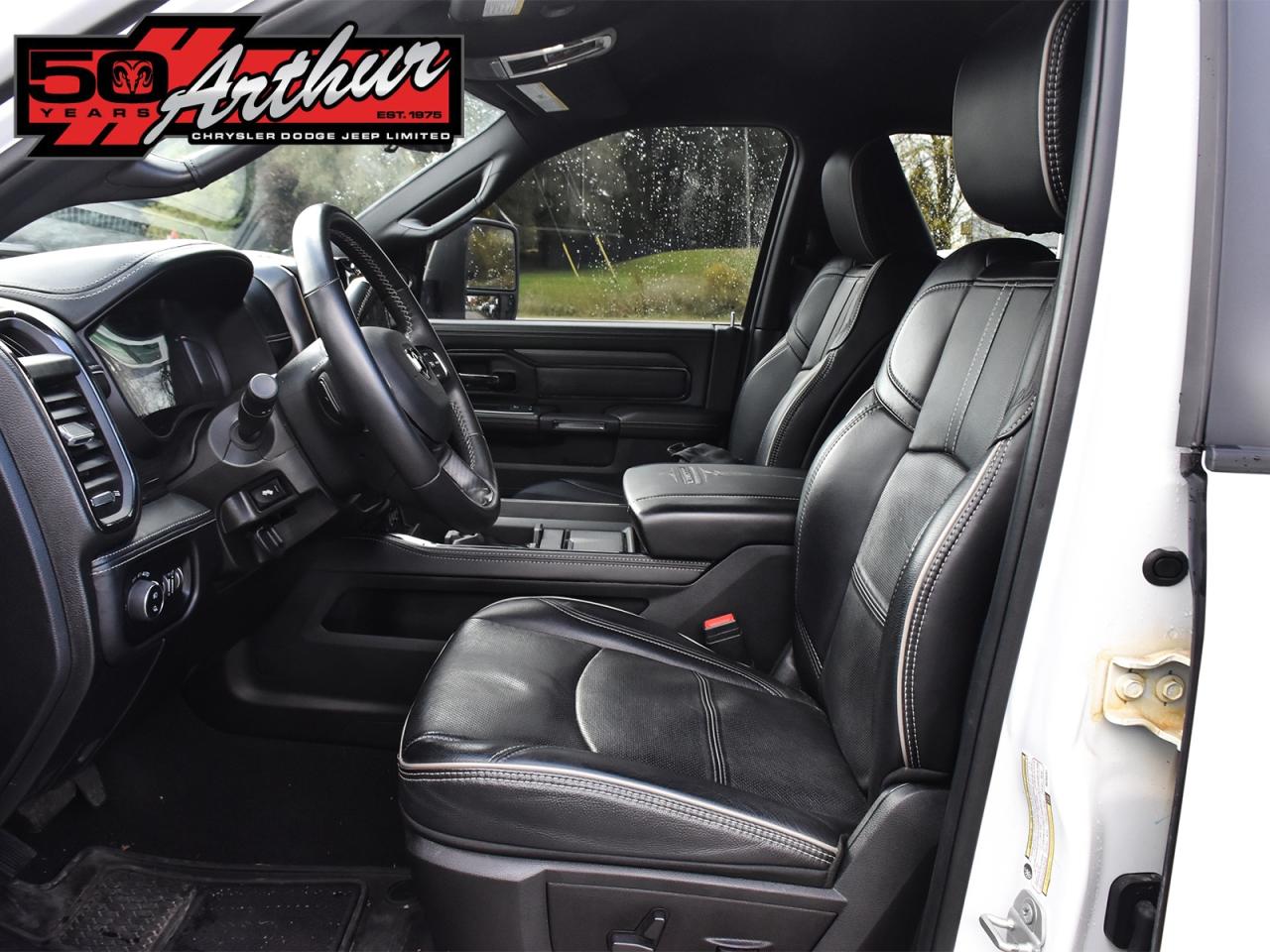 2024 RAM 3500 LIMITED CREW CAB NIGHT EDITION 4X4 Photo