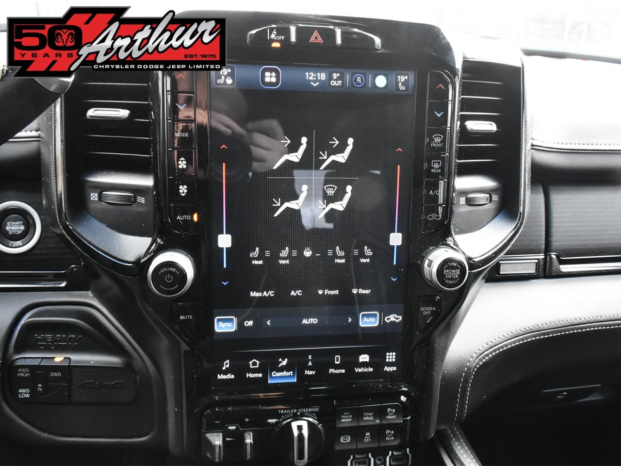 2024 RAM 3500 LIMITED CREW CAB NIGHT EDITION 4X4 Photo