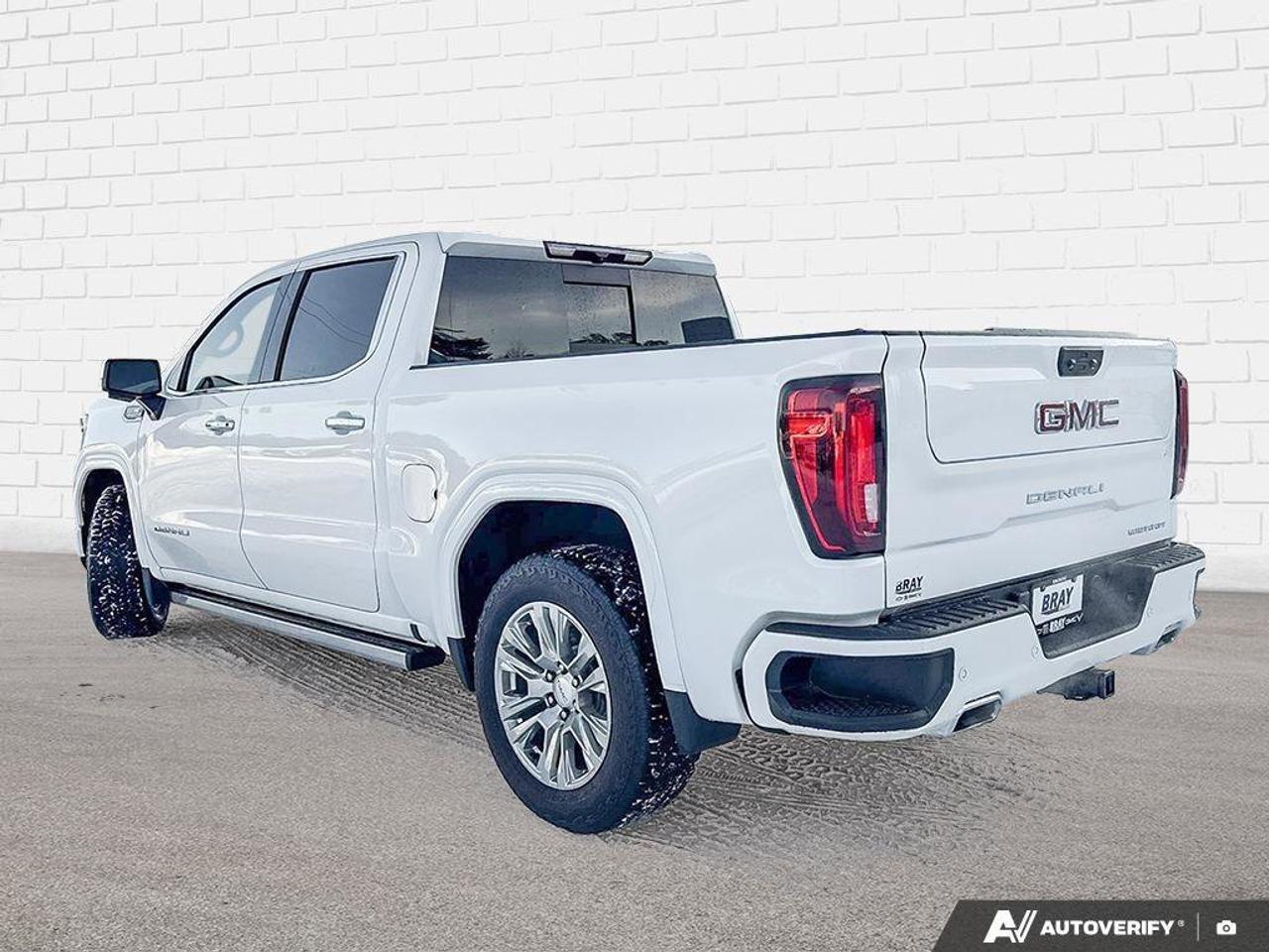 2023 GMC Sierra 1500 Denali   LOADED, TONNEAU COVER, RUNNING BOARDS. Photo