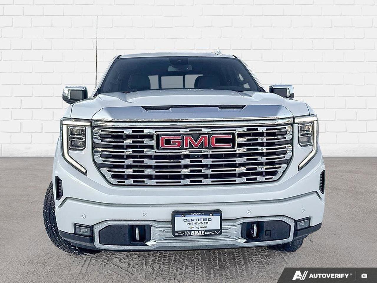 2023 GMC Sierra 1500 Denali   LOADED, TONNEAU COVER, RUNNING BOARDS. Photo
