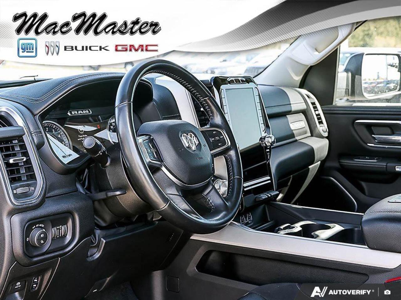 2022 RAM 1500 LaramieLARAMIE, CREW, 4X4, HEMI, NAV, HTD/COOL LEA Photo