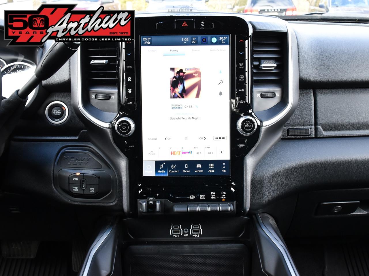 2025 RAM 2500 BIG HORN CREW CAB NIGHT EDITION 4X4 Photo