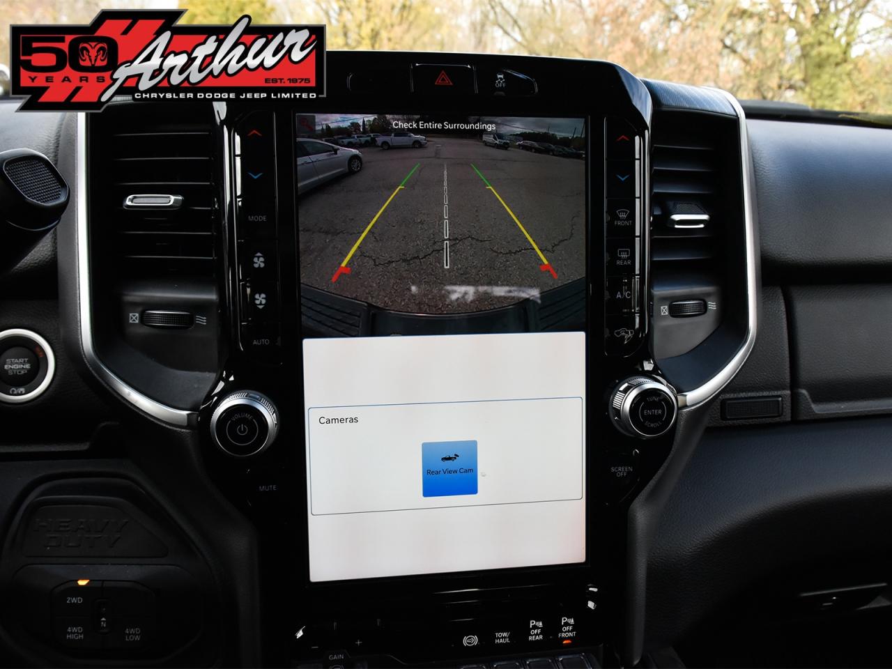 2025 RAM 2500 BIG HORN CREW CAB NIGHT EDITION 4X4 Photo