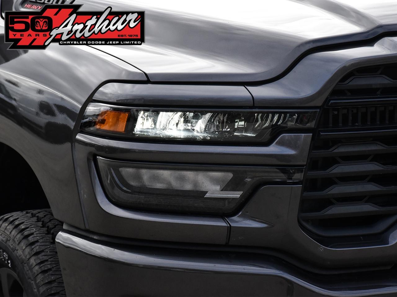 2025 RAM 2500 BIG HORN CREW CAB NIGHT EDITION 4X4 Photo