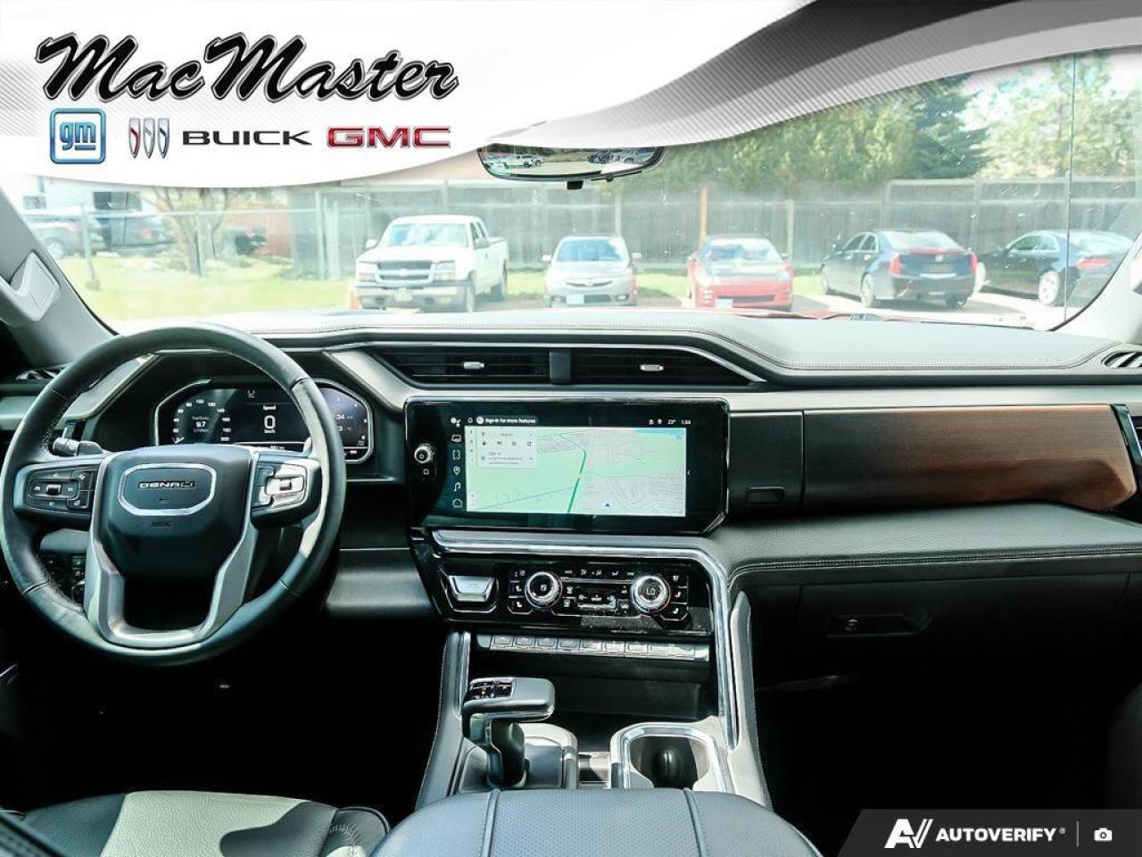 2024 GMC Sierra 1500 DenaliDENALI RESERVE, DURAMAX, 4X4, LOADED, 1-OWNE Photo