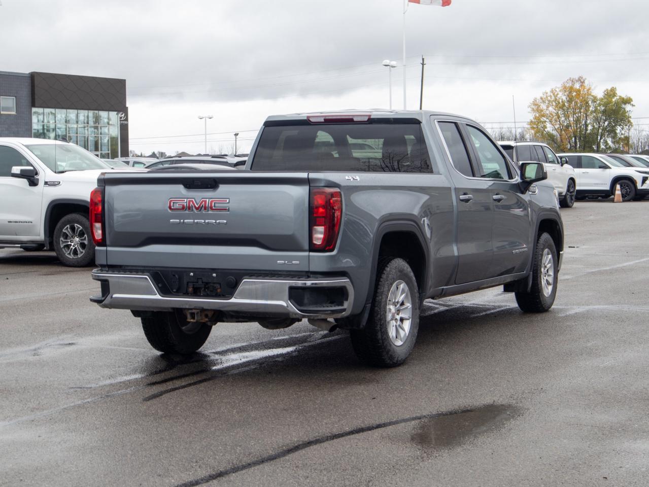 2019 GMC Sierra 1500 SLE - Lift Assist Tailgate Photo