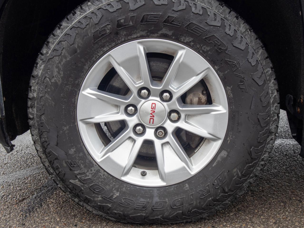 2019 GMC Sierra 1500 SLE - Lift Assist Tailgate Photo
