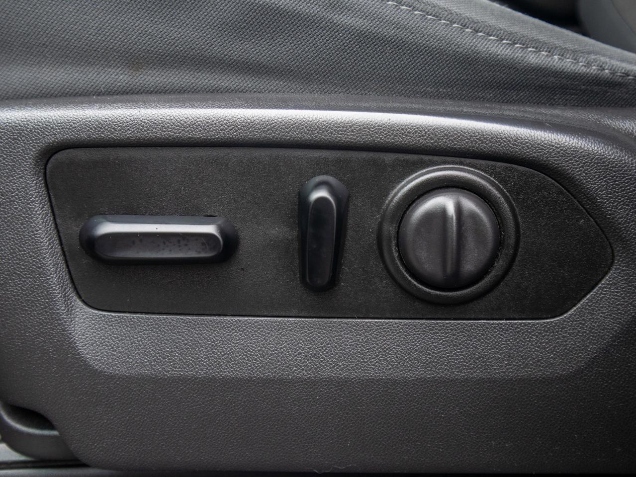 2019 GMC Sierra 1500 SLE - Lift Assist Tailgate Photo